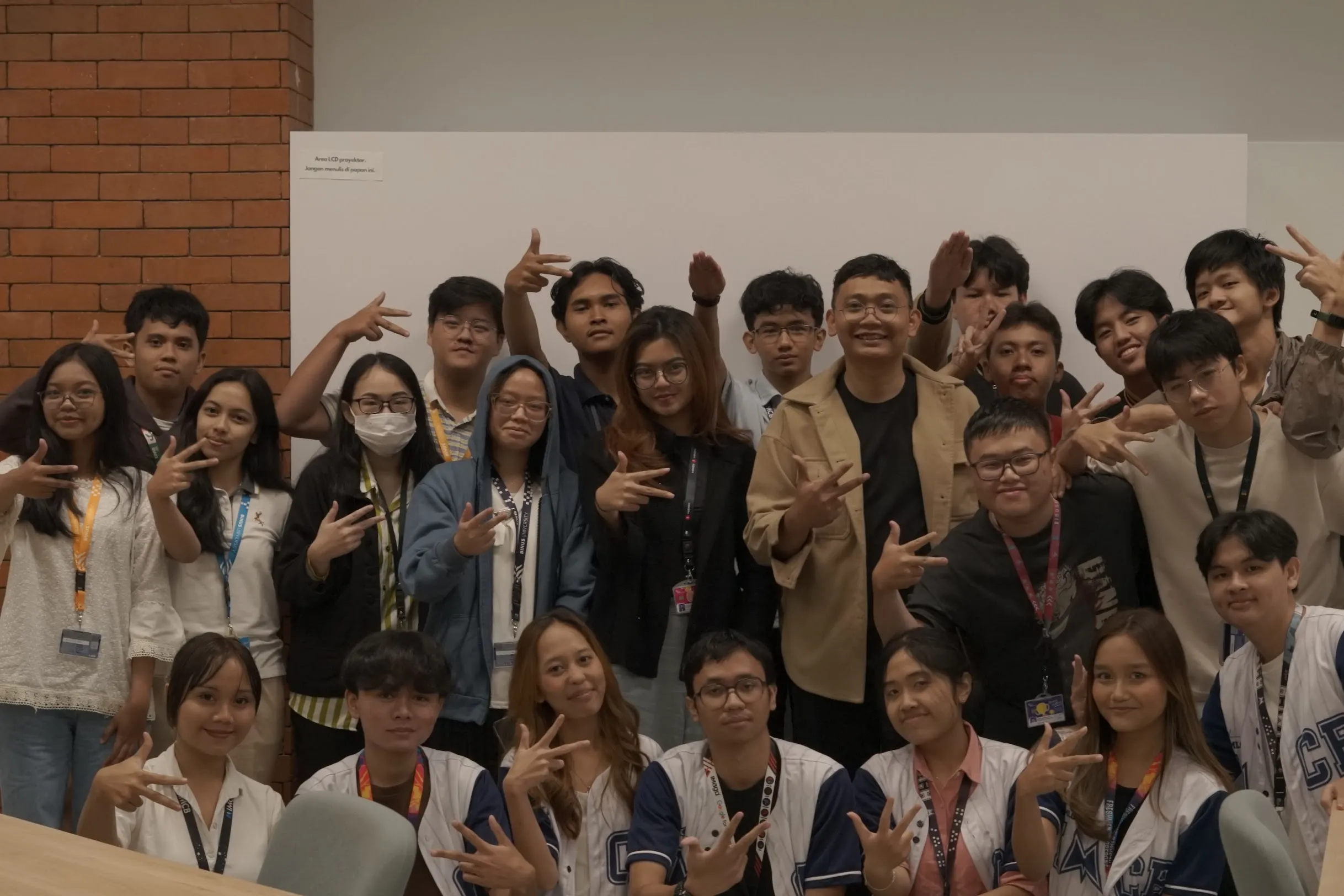 Dirga Isman ngajar di Binus